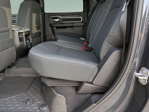New 2026 RAM 2500 Big Horn AWD/4WD image 10