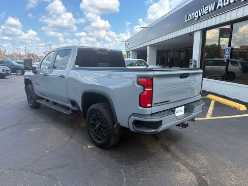 Used 2024 Chevrolet Silverado 3500 LT w/ Z71 Sport Edition AWD/4WD image 3