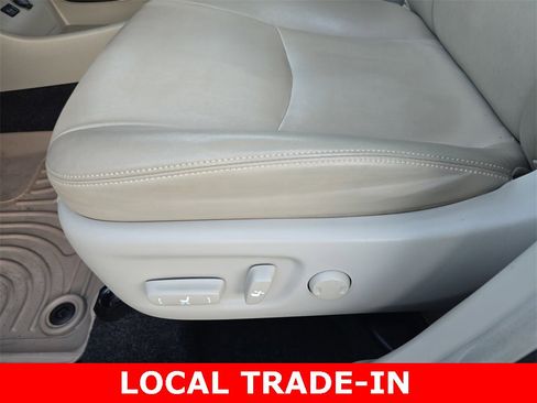 Used 2015 Toyota Prius Four image 28