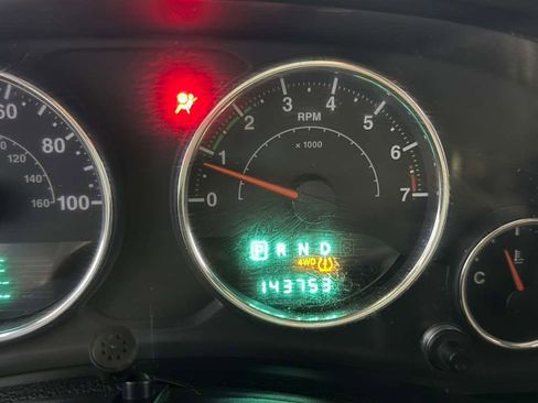 Used 2013 Jeep Wrangler Sport image 18