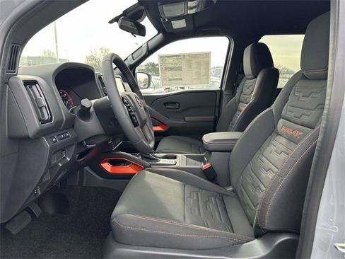 New 2026 Nissan Frontier PRO-4X w/ Pro-4x Convenience Package image 16