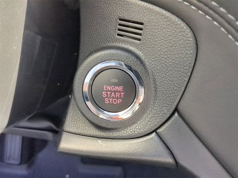 Certified 2025 Subaru Outback Premium image 29