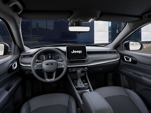 New 2026 Jeep Compass Latitude AWD/4WD image 14