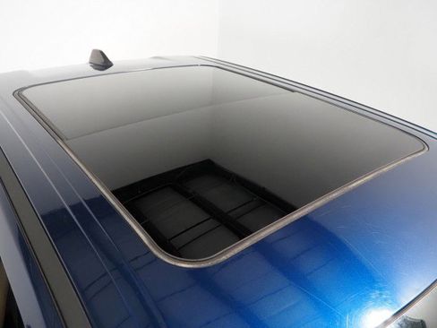 Used 2019 RAM 1500 Limited image 4