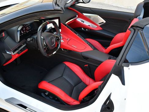 Used 2024 Chevrolet Corvette E-Ray Convertible w/ 3LZ AWD/4WD image 64