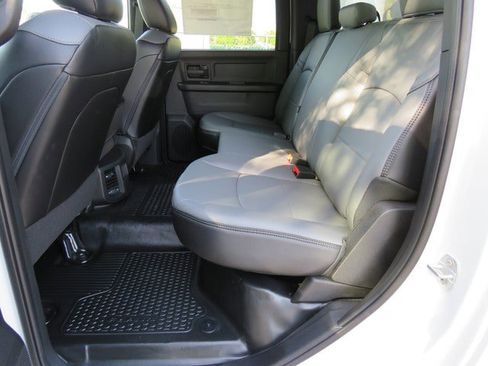 New 2023 RAM 5500 Tradesman w/ Chrome Appearance Group image 51