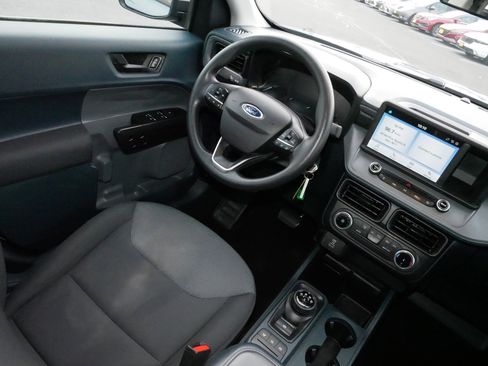 Used 2022 Ford Maverick XL image 9