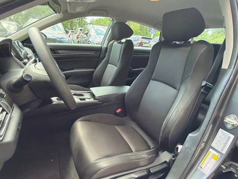 Used 2019 Honda Accord LX image 27