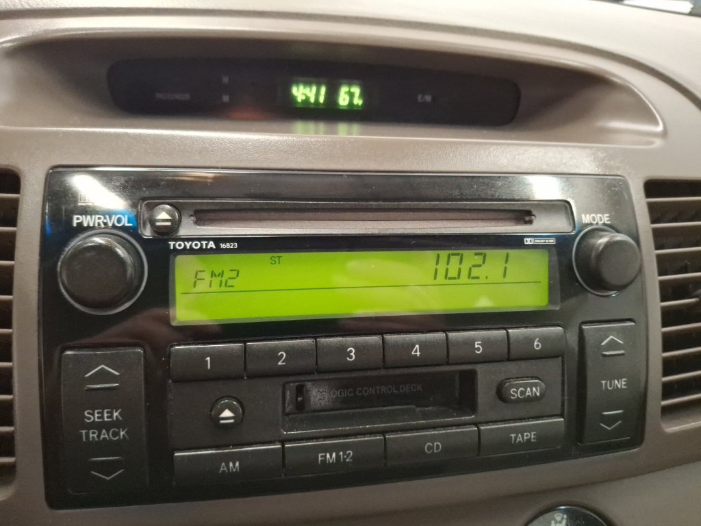Used 2003 Toyota Camry LE FWD image 20