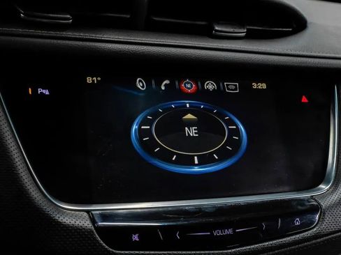 Used 2018 Cadillac XT5 FWD image 34