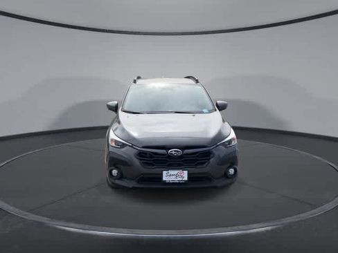 Used 2024 Subaru Crosstrek 2.0i Premium image 3