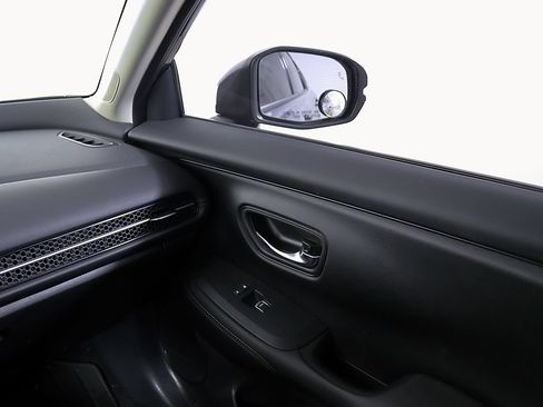 Used 2024 Honda HR-V EX-L image 24