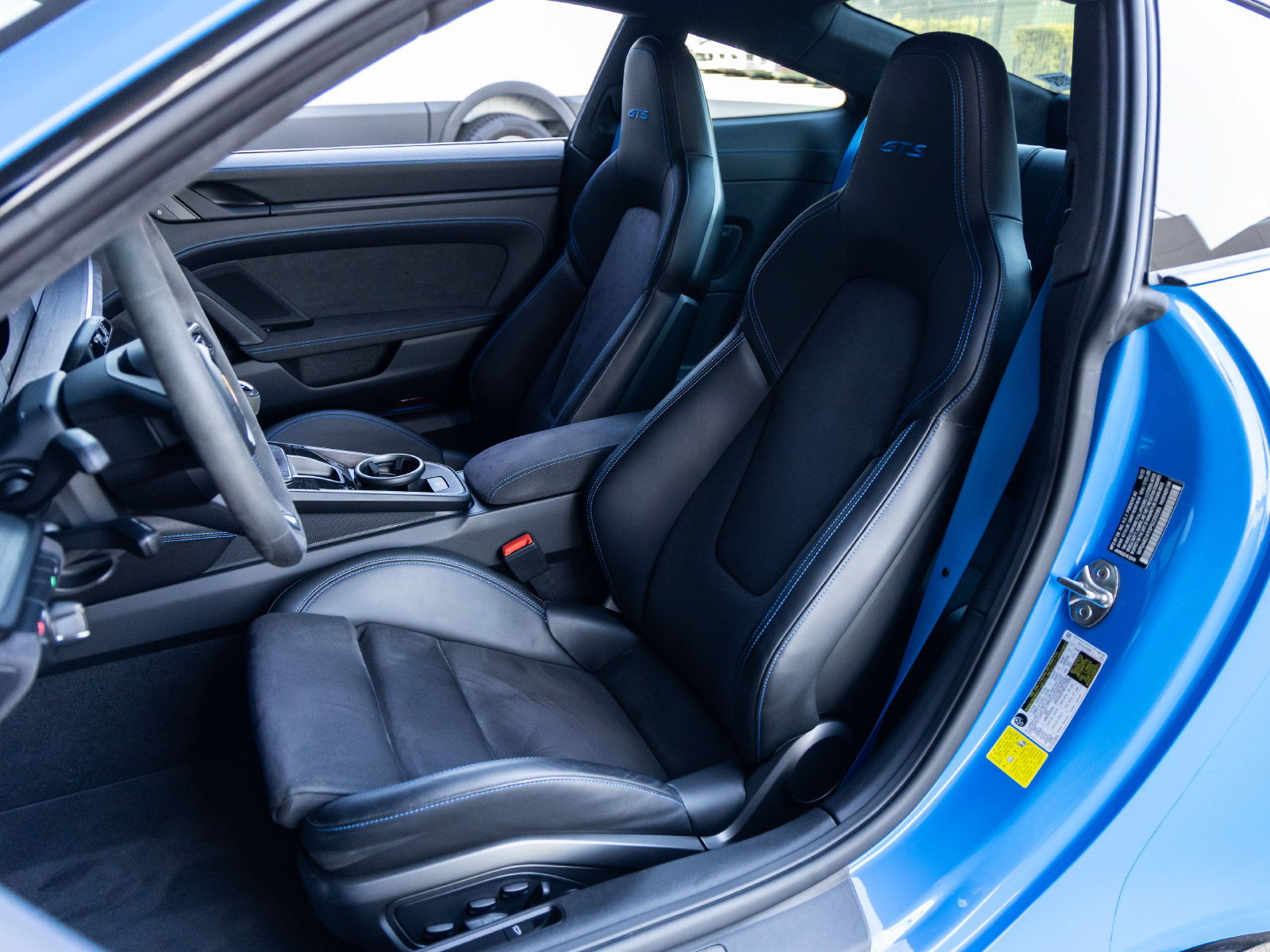 Certified 2023 Porsche 911 Carrera GTS RWD image 5