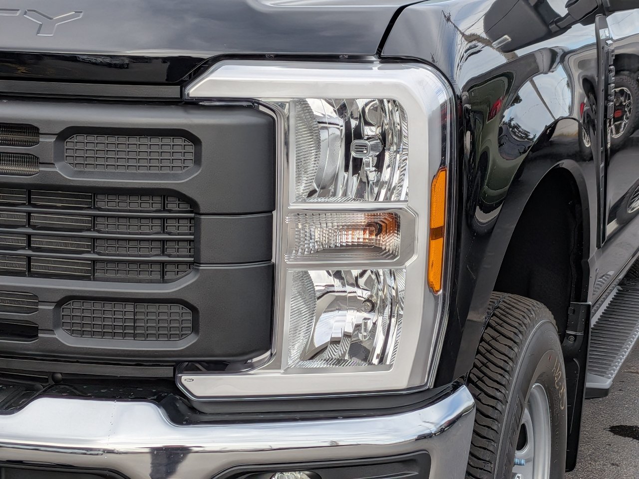 New 2027 Ford F250 XL w/ XL Chrome Package AWD/4WD image 10