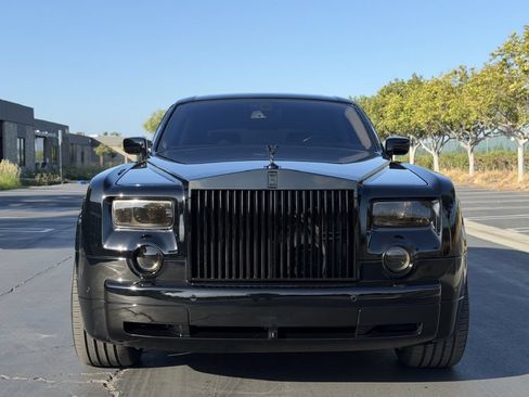 Used 2006 Rolls-Royce Phantom Sedan RWD image 11