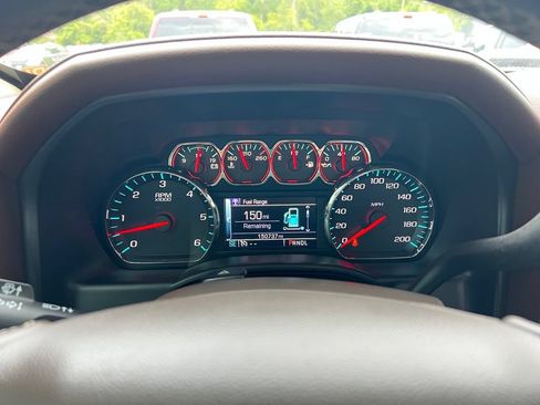 Used 2017 Chevrolet Silverado 1500 High Country AWD/4WD image 35