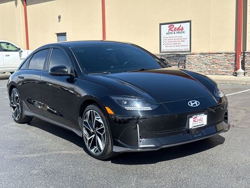 Used 2024 Hyundai Ioniq 6 SEL AWD/4WD image 2