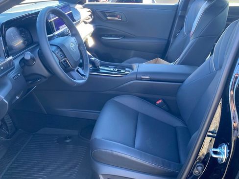 New 2026 Toyota Crown XLE image 6