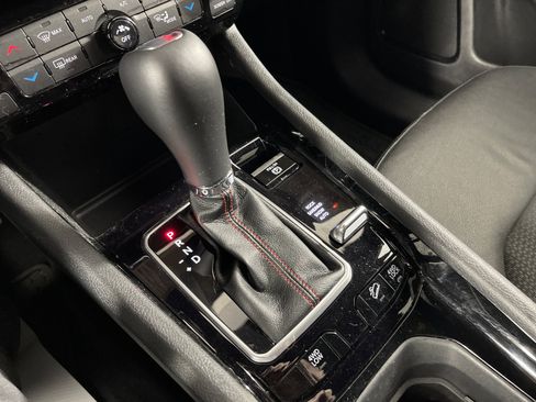 Used 2024 Jeep Compass Trailhawk w/ Trailhawk Convenience Group image 26