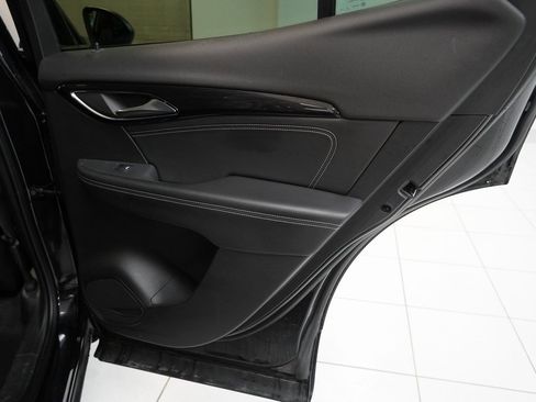 Used 2022 Buick Envision Essence w/ Technology Package II image 30