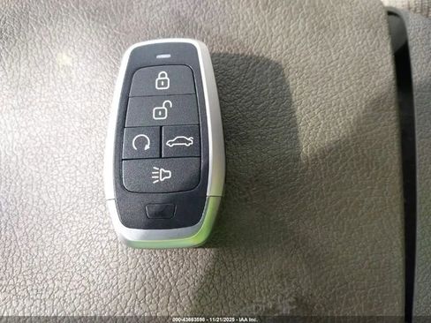 Used 2013 INFINITI JX35 AWD w/ Premium Pkg image 6