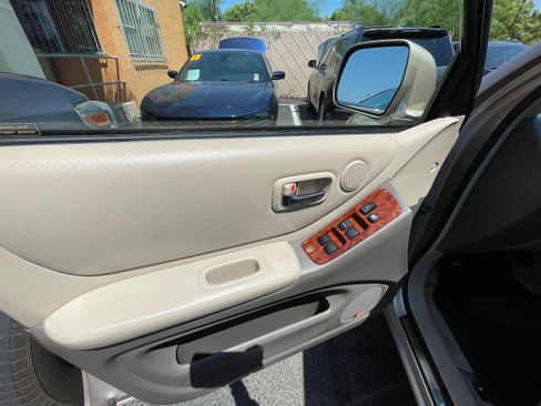 Used 2007 Toyota Highlander Limited image 13