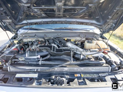 Used 2015 Ford F350 XLT w/ XLT Interior Package image 10