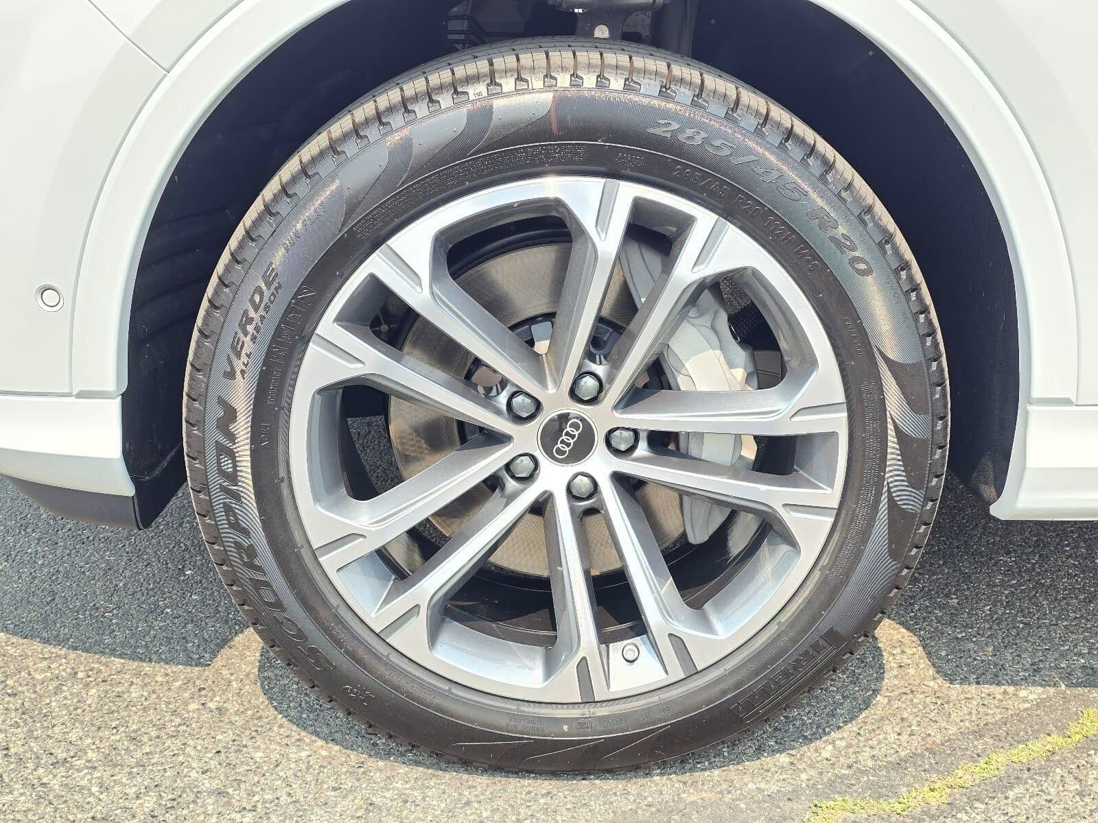 New 2026 Audi Q7 2.0T Premium AWD/4WD image 8