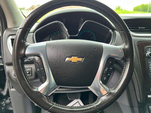 Used 2015 Chevrolet Traverse LT w/ Style and Technology Package AWD/4WD image 19