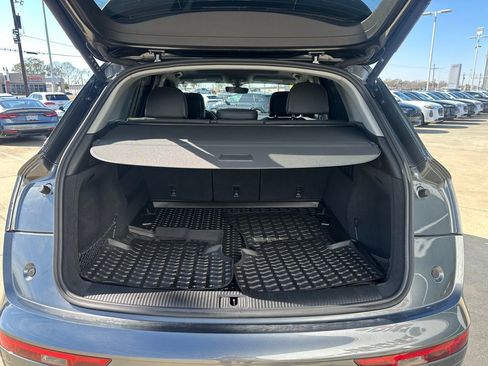 Used 2023 Audi Q5 2.0T Prestige w/ Prestige Package image 22