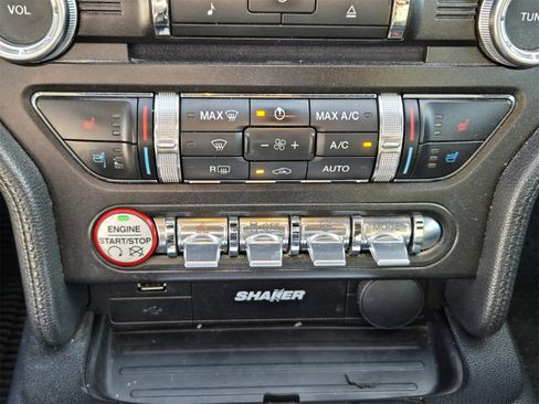 Used 2017 Ford Mustang Premium image 16