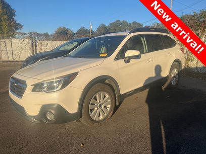 Used 2019 Subaru Outback 2.5i Premium w/ Protection Package #1