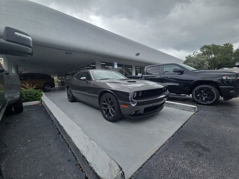 Used 2020 Dodge Challenger SXT w/ Blacktop Package RWD image 5