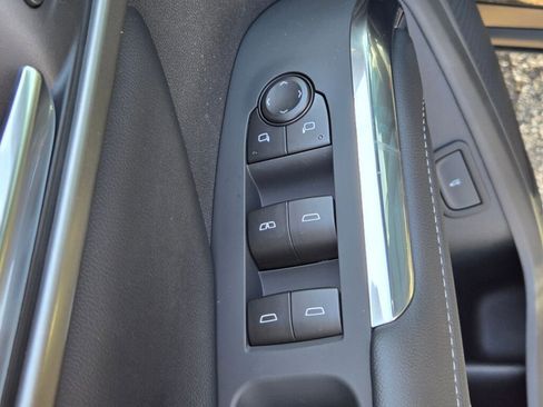 New 2026 Chevrolet Traverse LT w/ Midnight/Sport Edition AWD/4WD image 22