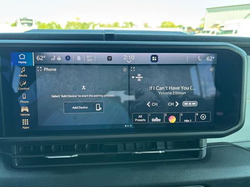 Used 2024 Jeep Wrangler Unlimited image 21