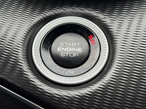 New 2025 Jeep Grand Cherokee Laredo X w/ Luxury Tech Group I image 29