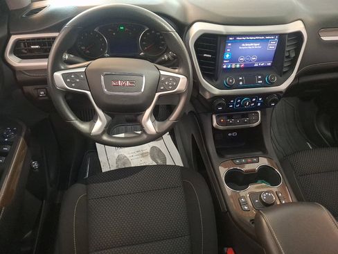 Certified 2023 GMC Acadia SLE w/ Driver Convenience Package image 12