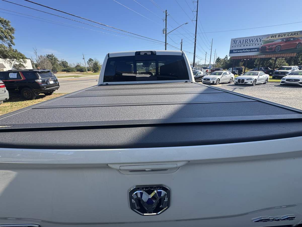 Used 2024 RAM 2500 Limited w/ Safety Group AWD/4WD image 31