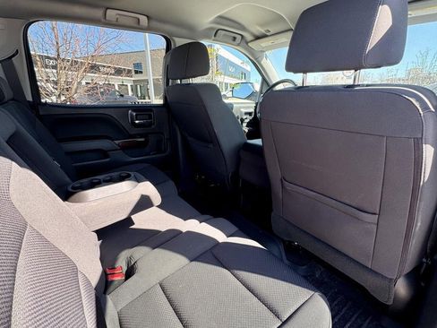 Used 2018 GMC Sierra 1500 SLE w/ SLE Value Package image 13