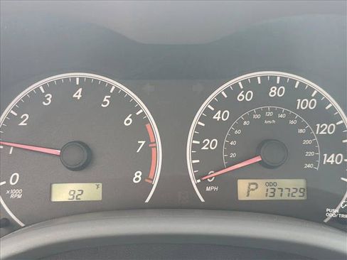 Used 2010 Toyota Corolla LE FWD image 16