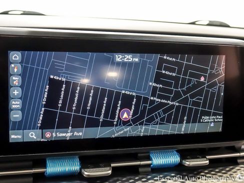 Used 2022 Kia Carnival SX Prestige image 23