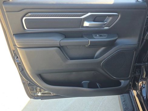 New 2026 RAM 1500 4x4 Crew Cab image 19