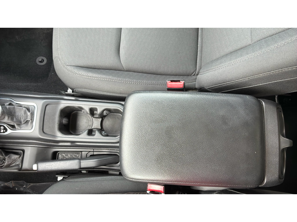 Used 2023 Jeep Wrangler Unlimited Sport AWD/4WD image 18