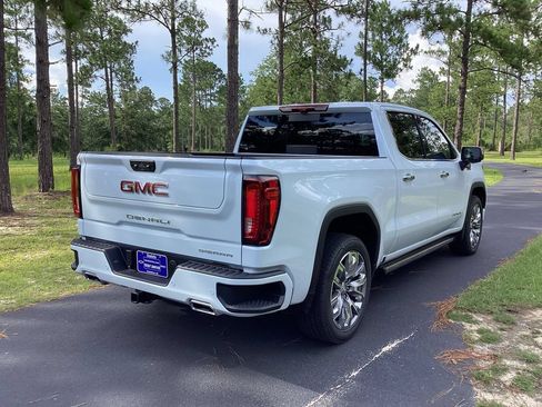 New 2026 GMC Sierra 1500 Denali w/ Denali Reserve Package AWD/4WD image 5