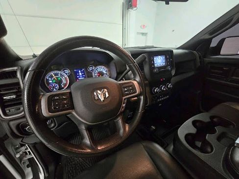 Used 2022 RAM 2500 Tradesman w/ Chrome Appearance Group AWD/4WD image 2