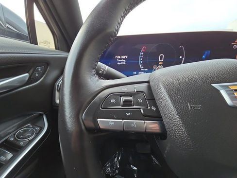 Certified 2025 Cadillac XT4 Premium Luxury AWD/4WD image 10