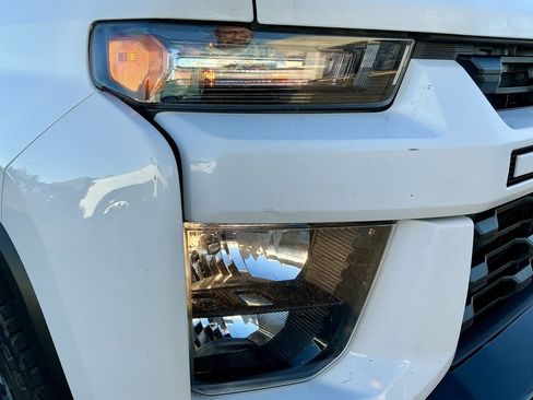 Used 2022 Chevrolet Silverado 2500 Custom w/ Custom Value Package image 8