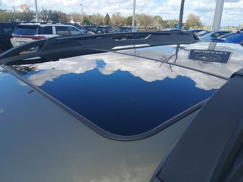 Certified 2024 Subaru Outback Onyx Edition w/ Popular Package #2 image 9