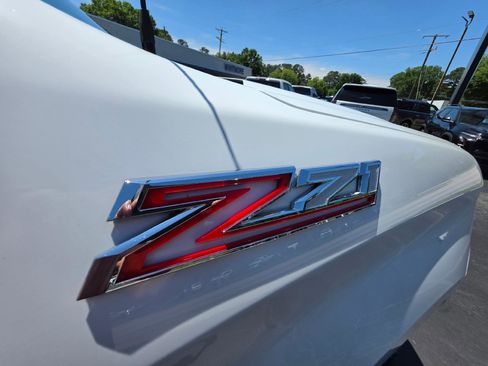 Used 2021 Chevrolet Silverado 1500 LTZ w/ LTZ Premium Package AWD/4WD image 20