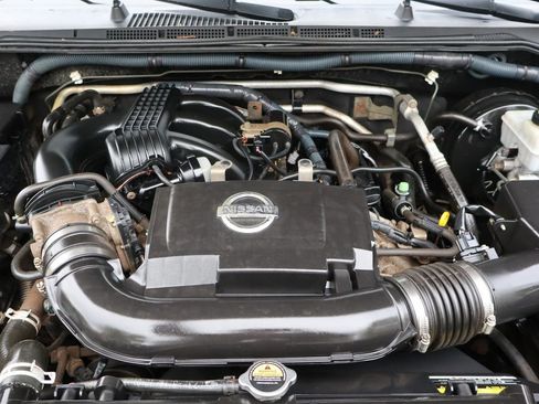 Used 2011 Nissan Xterra S w/ 4X4 Value Package image 37